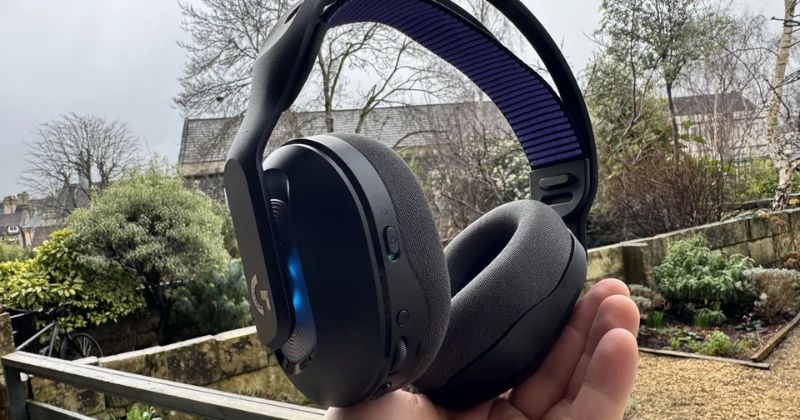 Đánh giá Logitech G522 Lightspeed: Tai nghe siêu nhẹ, mic cực đỉnh 2 Thiết kế công thái học siêu thoáng mát nhưng điểm trừ ở phần băng đô